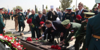Спустя десятилетия: на Самбекских высотах предали земле останки 101 бойца - Газета Рассвет